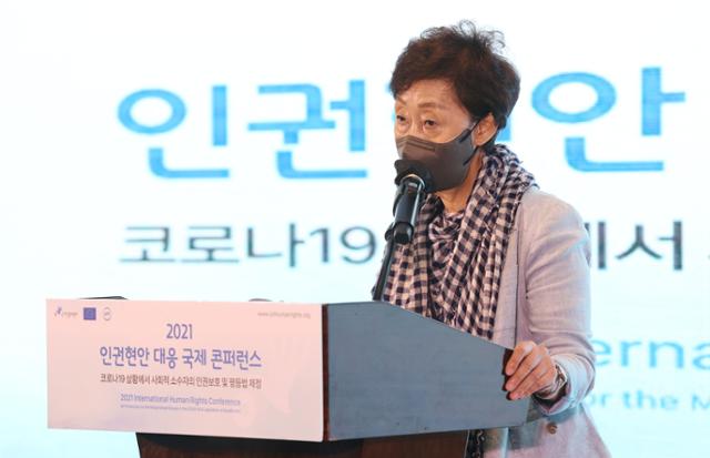 인권위원장 "아프간 협력자 국내 이송 환영… 아동엔 각별한 지원을" - Vimarsana News