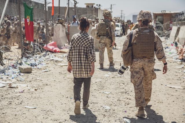 미국, 아프간 내 IS 드론 공습… "목표물 제거했다" - Vimarsana News
