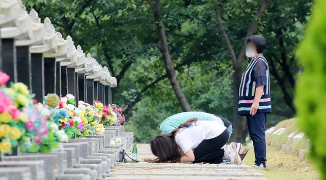 추석 방역대책 3일 발표...귀향 열차 예매는 어쩌나 - Vimarsana News