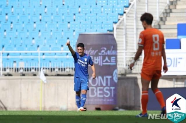 프로축구 수원 삼성 이기제. 프로축구연맹 뉴시스