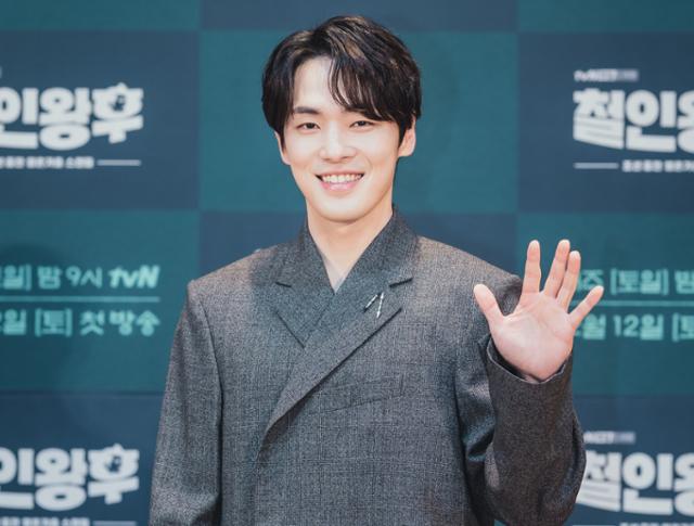 김정현이 스토리제이컴퍼니와 전속계약을 체결했다. tvN 제공