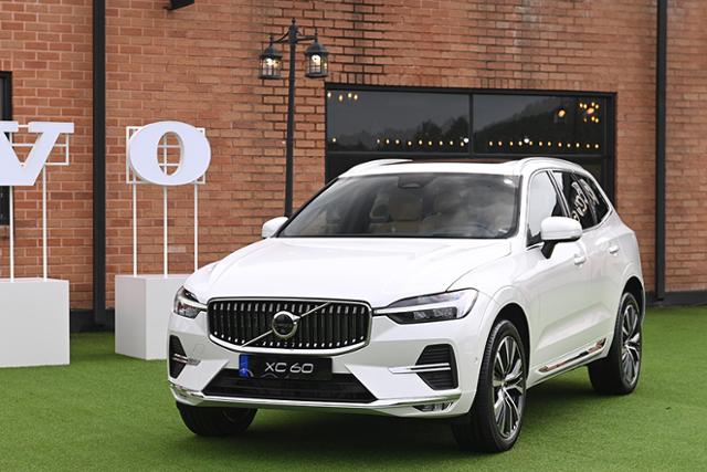 볼보 XC 60 B5 인스크립션 시승기