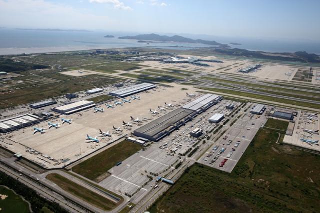 인천국제공항 화물터미널 전경 사진. 인천공항공사 제공