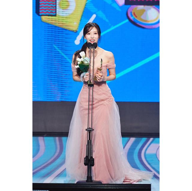 “2022 MBC Entertainment Awards” Lee Mi-joo Barefoot Excellence Award… Yoo Jae-seok’s Father’s Smile