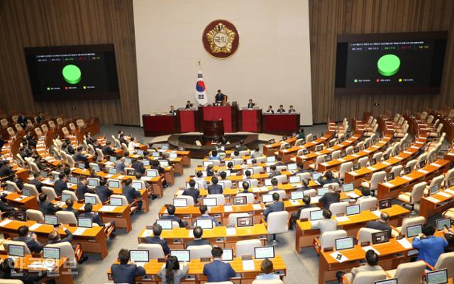 추석 직후 '특검 대치' 여야, 민생 협치는 이어가야