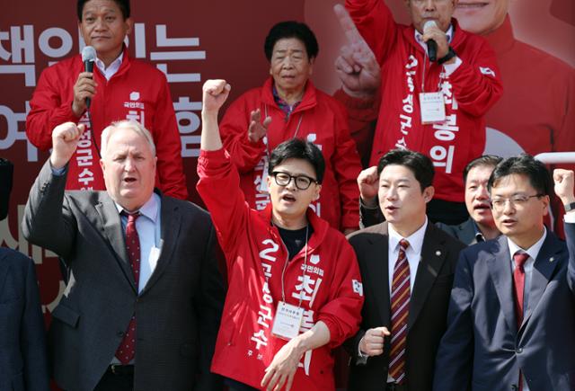 한동훈, 취임 후 첫 호남行 "민주당·조국당, 자기 땅인 양 땅따먹기"