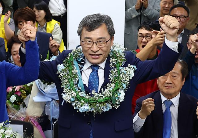 서울교육감 당선 확실 정근식 “진보적 혁신교육 계승 사명 이뤘다”