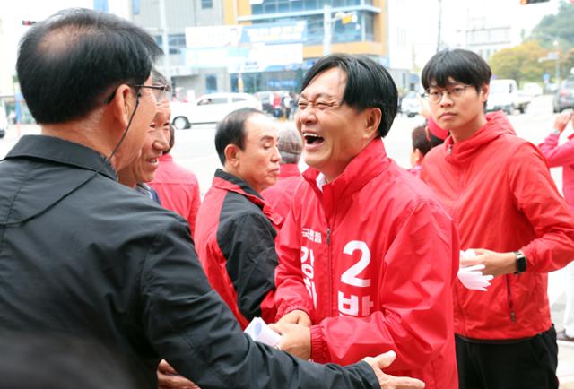 [속보] 인천 강화군수 보선 국민의 힘 박용철 당선 유력