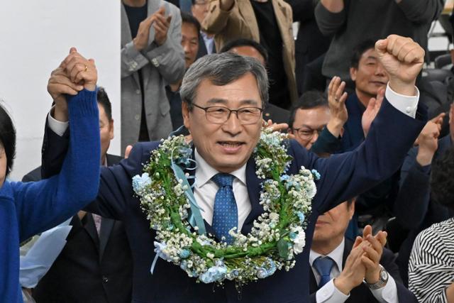 정근식 서울교육감 당선... 진보·혁신 교육 10년 계승