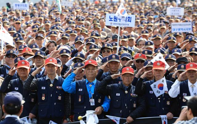 "베트남전 때완 다르다"… 월남 참전 용사들 북한군 러시아 파병 왜 반대하나