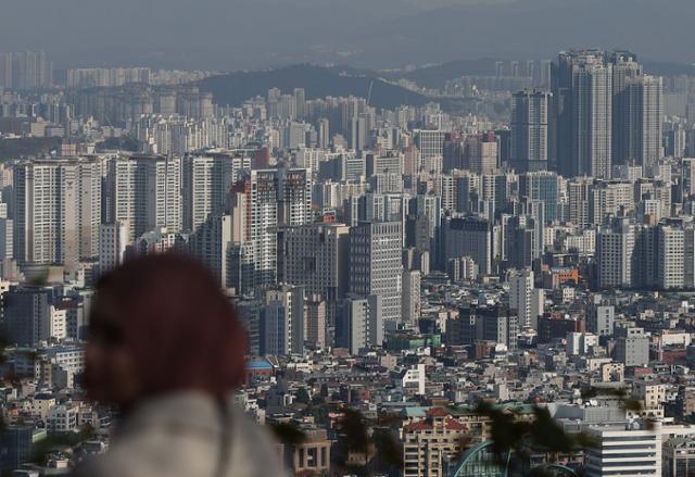 "금리 인하 더뎌지나?"…트럼프 당선에 국내 부동산 시장도 안갯속