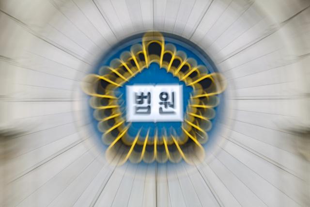 터질 듯한 긴장감... 이재명 선고 앞둔 중앙지법 '최고 수준 경비'