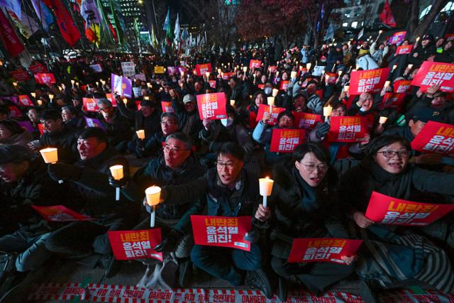 전국 각지서 '尹 퇴진 촉구' 집회