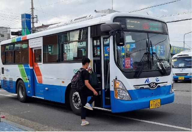 공짜 버스에 꽂힌 지자체들... "교통복지가 곧 지역경제 활성화" 