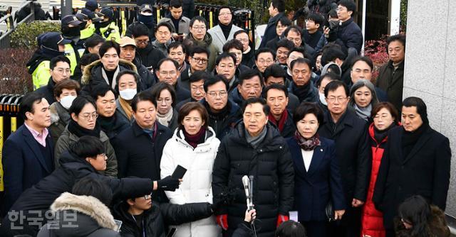 보수 엘리트의 배신