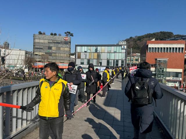 한남동 집회 장기화에 용산구 '비상'...구민 불편 해소 TF 운영