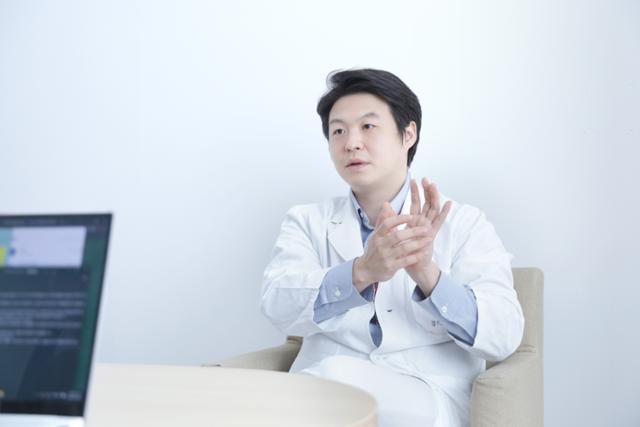 ‘뇌졸중 위험’ 모야모야(もやもや) 피어난 미세혈관 치료···“소아환자에게도 뇌동맥 직접 이어야”