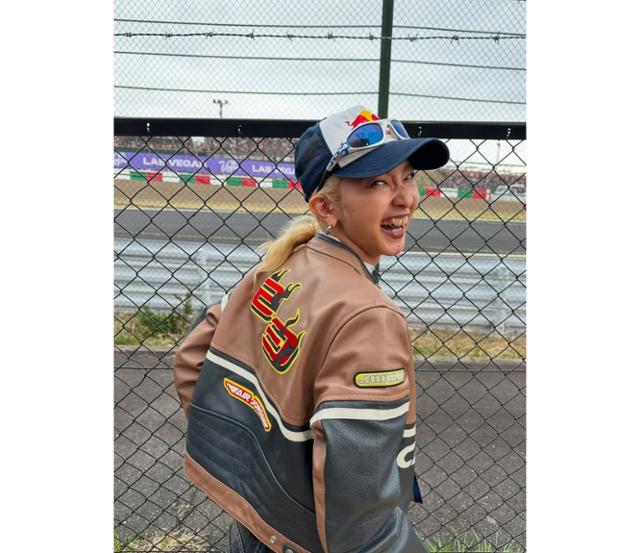 Kyoka’s fashion stands out for its unique flair and bold impact. Captured from Kyoka's social media 