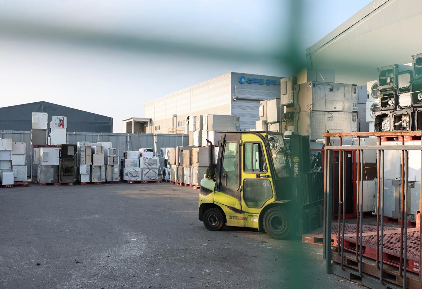 The Southern Regional Resource Recovery Center in Songdo, Incheon's Yeonsu District / Yonhap